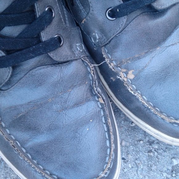 High Top Shoe - Picture 6 of 6